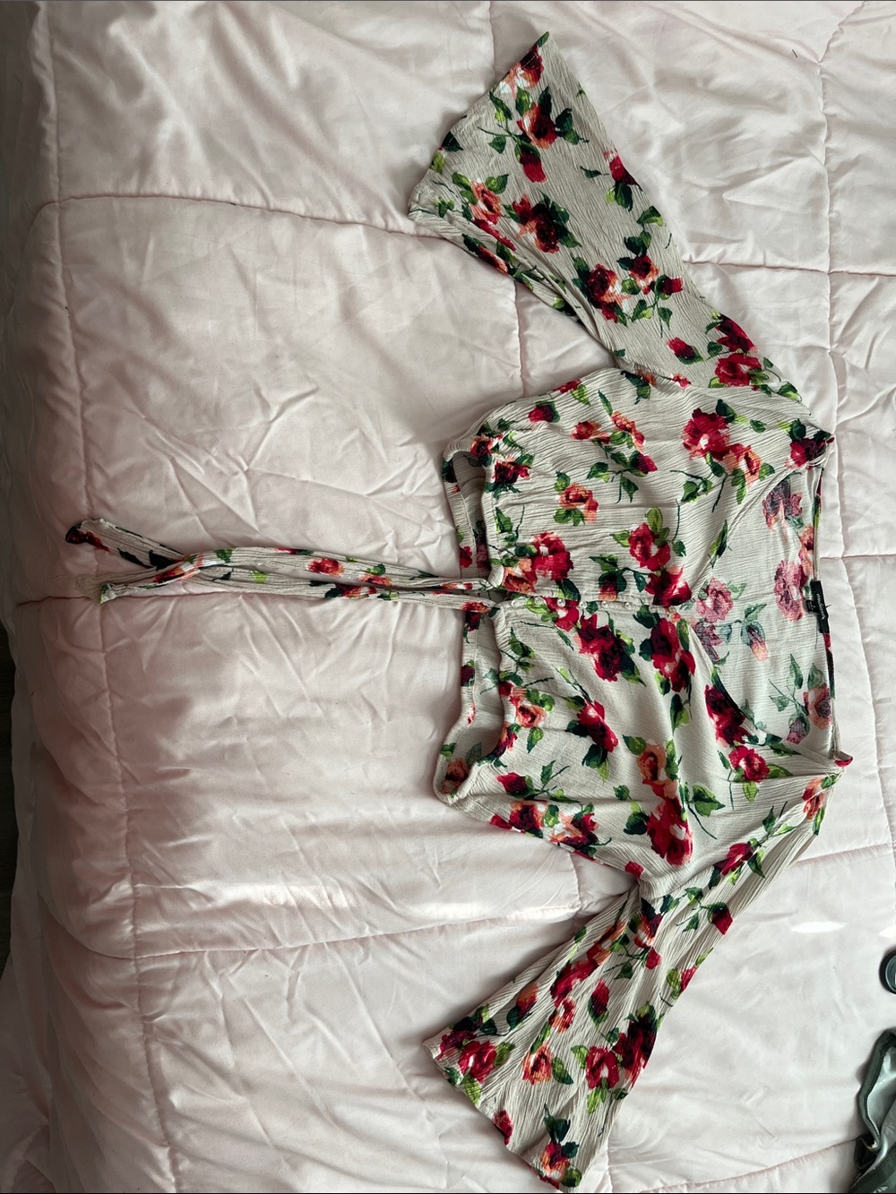 Beige/Nude Floral Crop Top